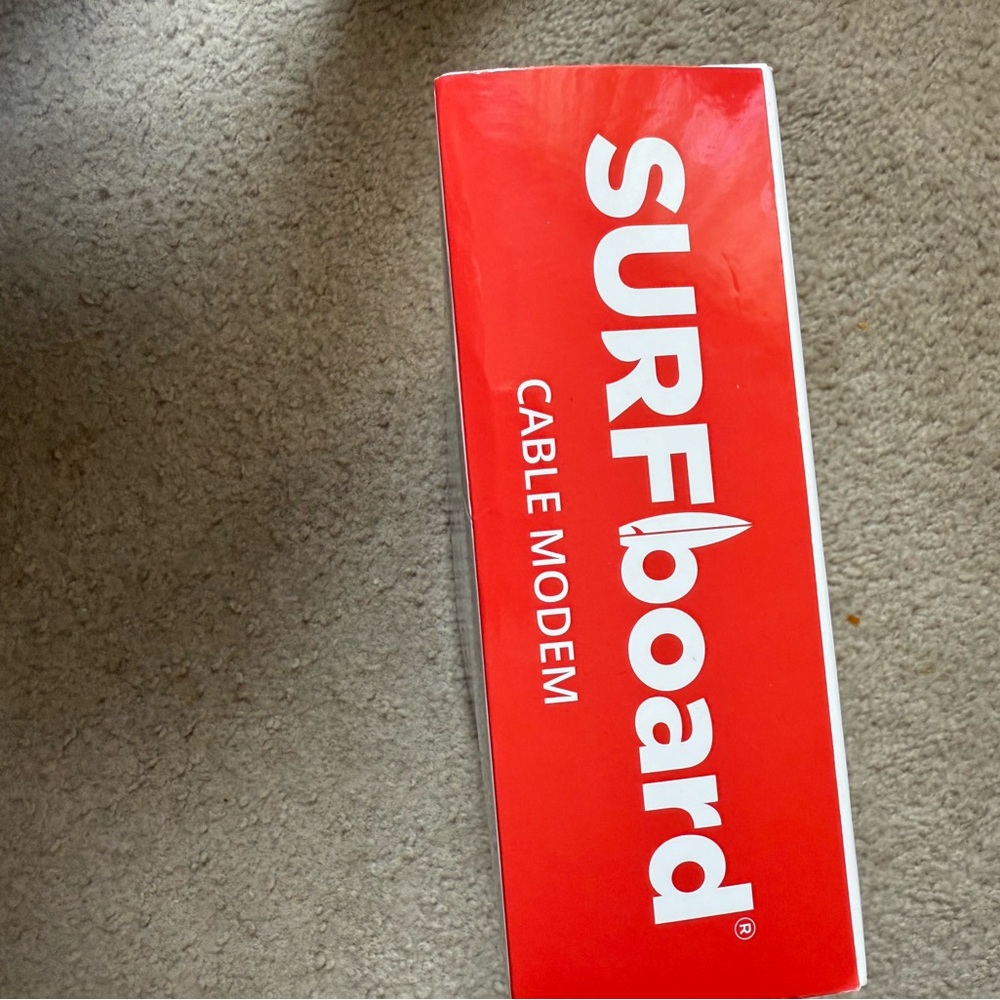 ARRIS SURFboard White Cable Modem - Picture 4 of 4